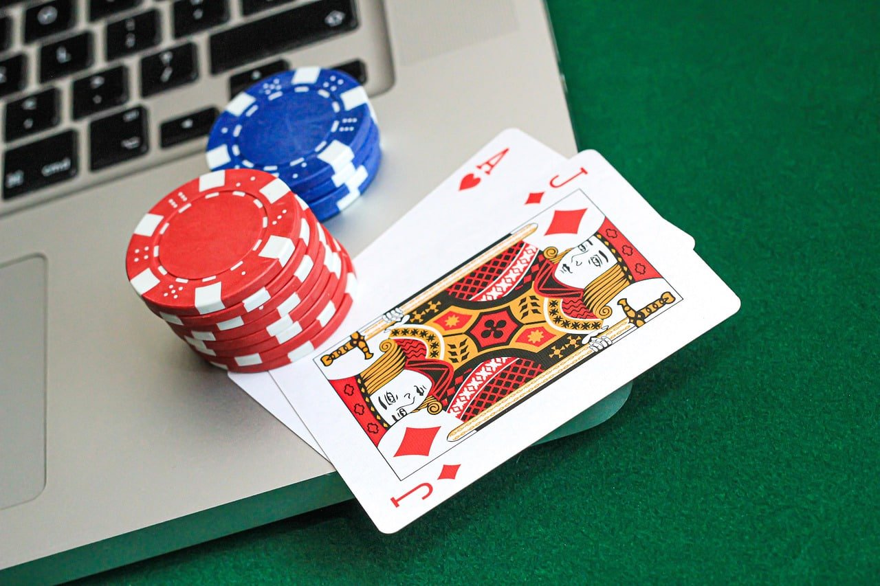 Kegiatan pengguna slotdemopg dari berbagai kota Indonesia menikmati konten sports dan casino melalui perangkat